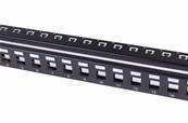 PANNEAU DE BRASSAGE NU 1U 16 PORTS CAT 5e/6a FTP KEYSTONE NOIR